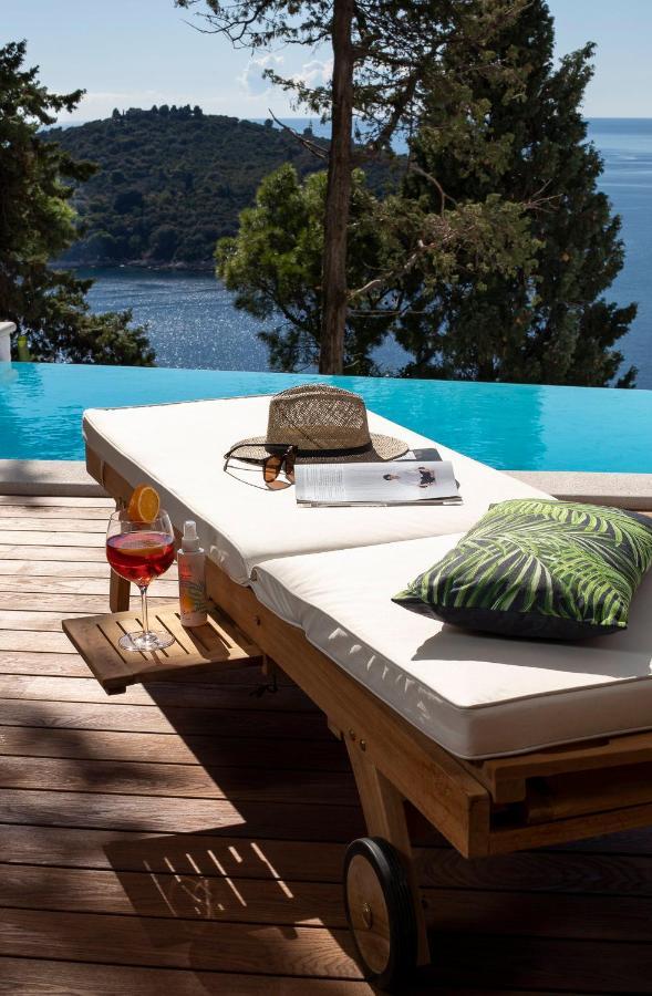 Villa T Dubrovnik - Wellness And Spa Luxury Villa With Spectacular Old Town View Eksteriør billede